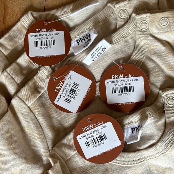 NWT Woodland Animal Print PNW Baby Rompers - Picture 4 of 7